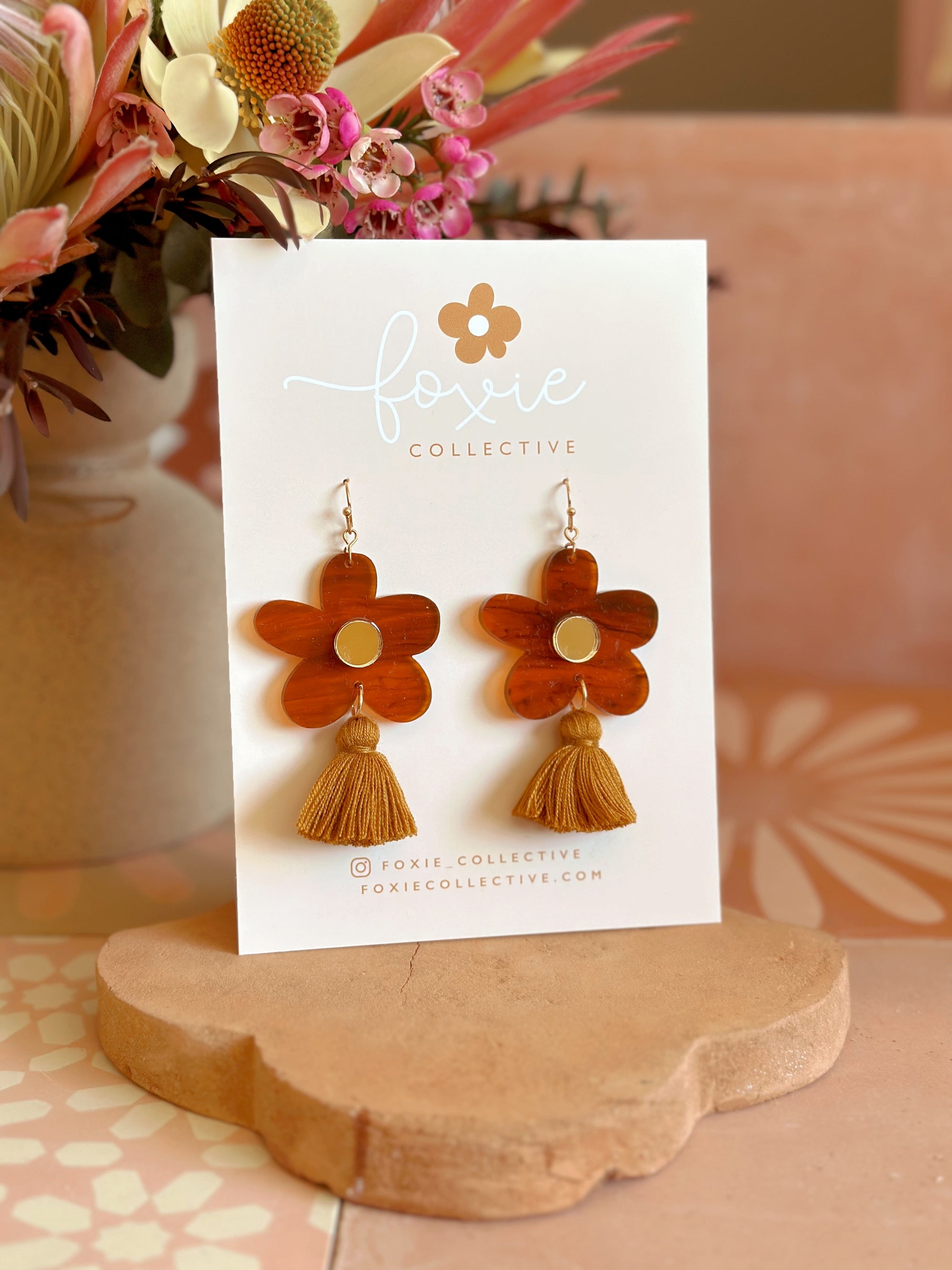 Bella Tassel Dangles | Tort + Tan