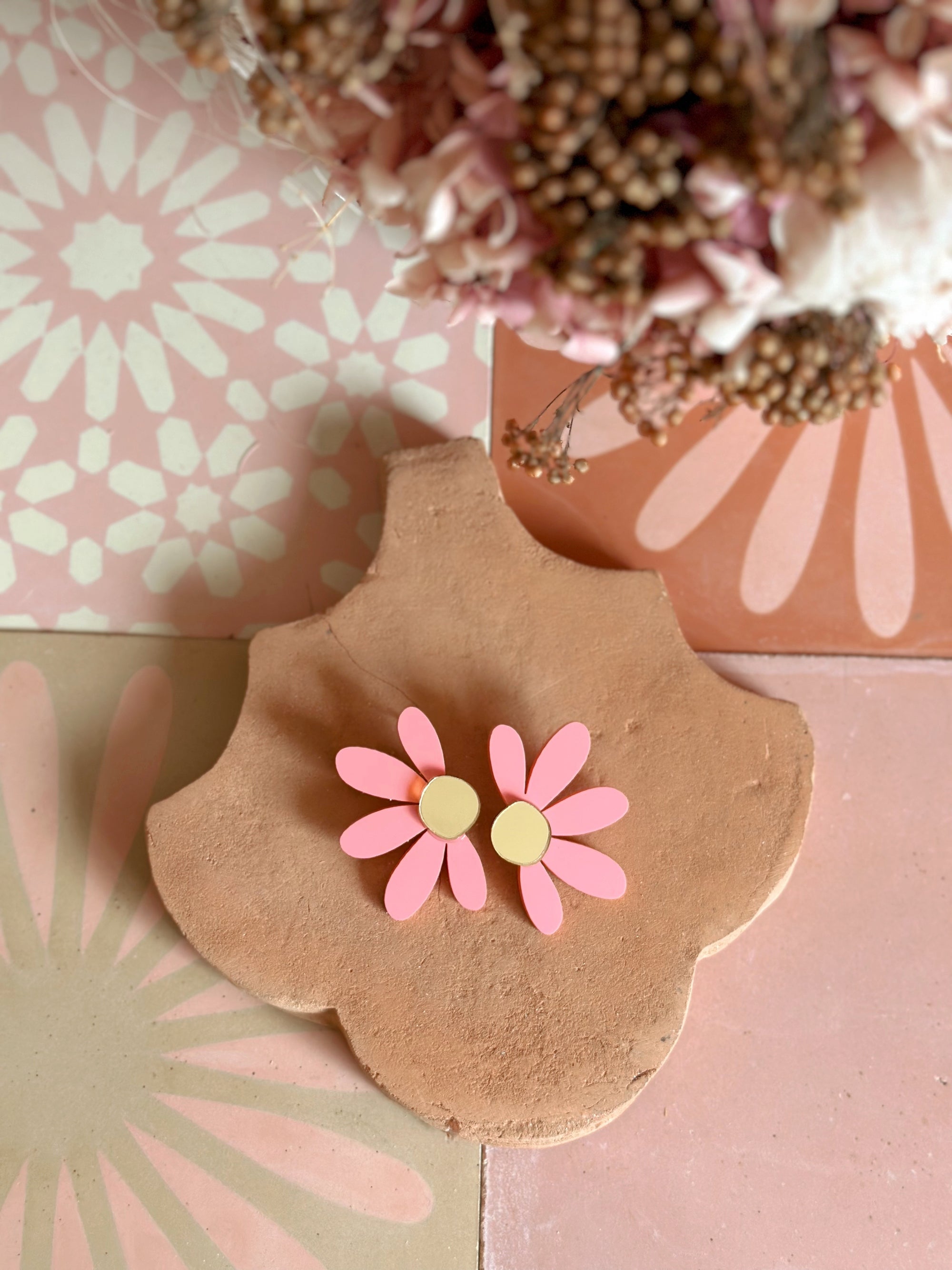 Jumbo Daisy Stud Earrings | Pastel Raspberry + Gold