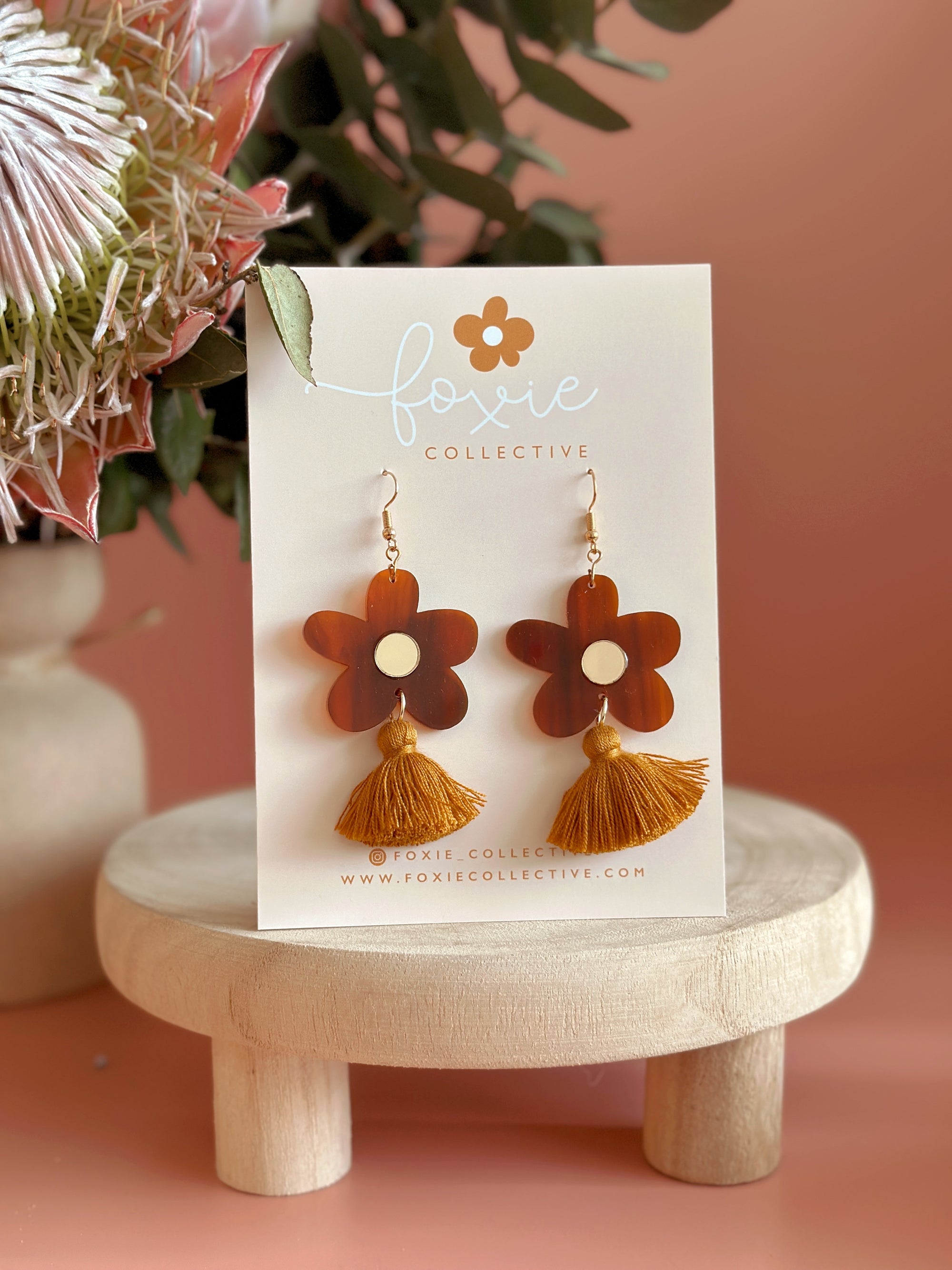 Bella Tassel Dangles | Tort + Tan