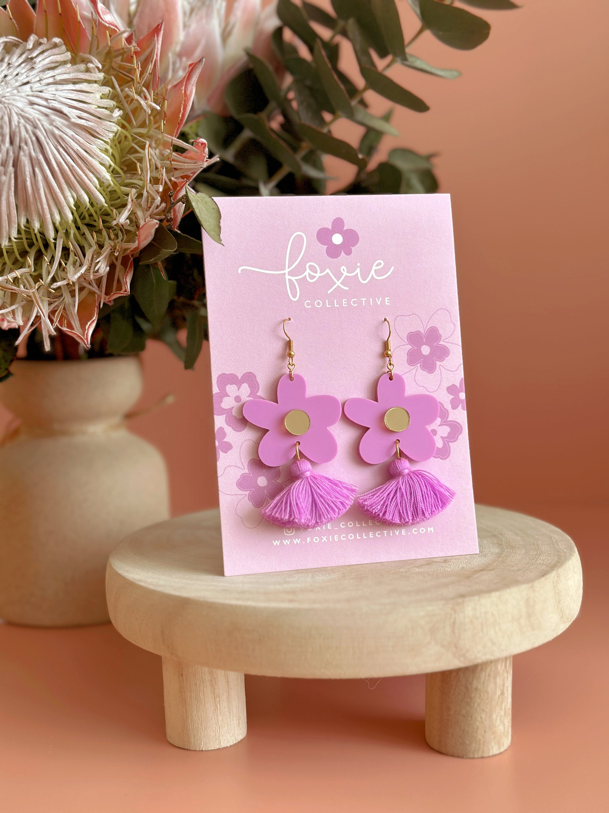 Bella Tassel Dangles | Lilac
