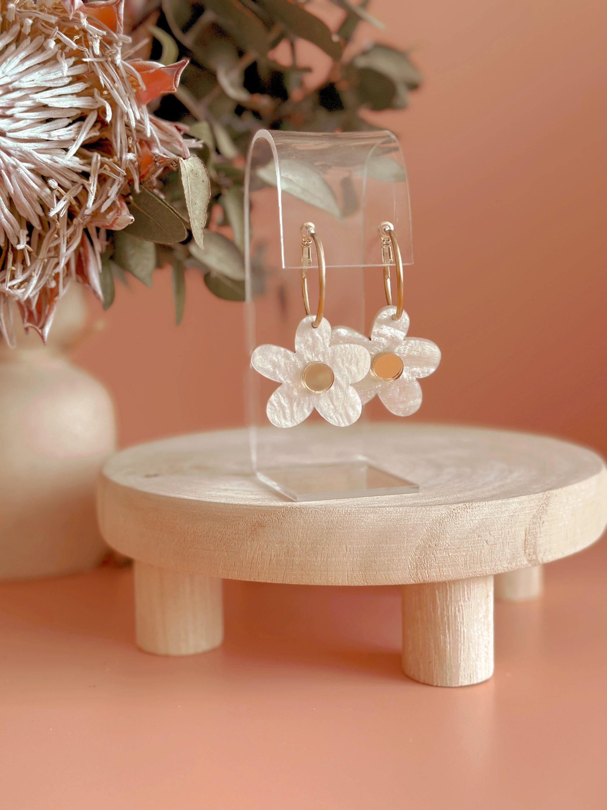 Bella Hoops | Cream Swirl + Gold
