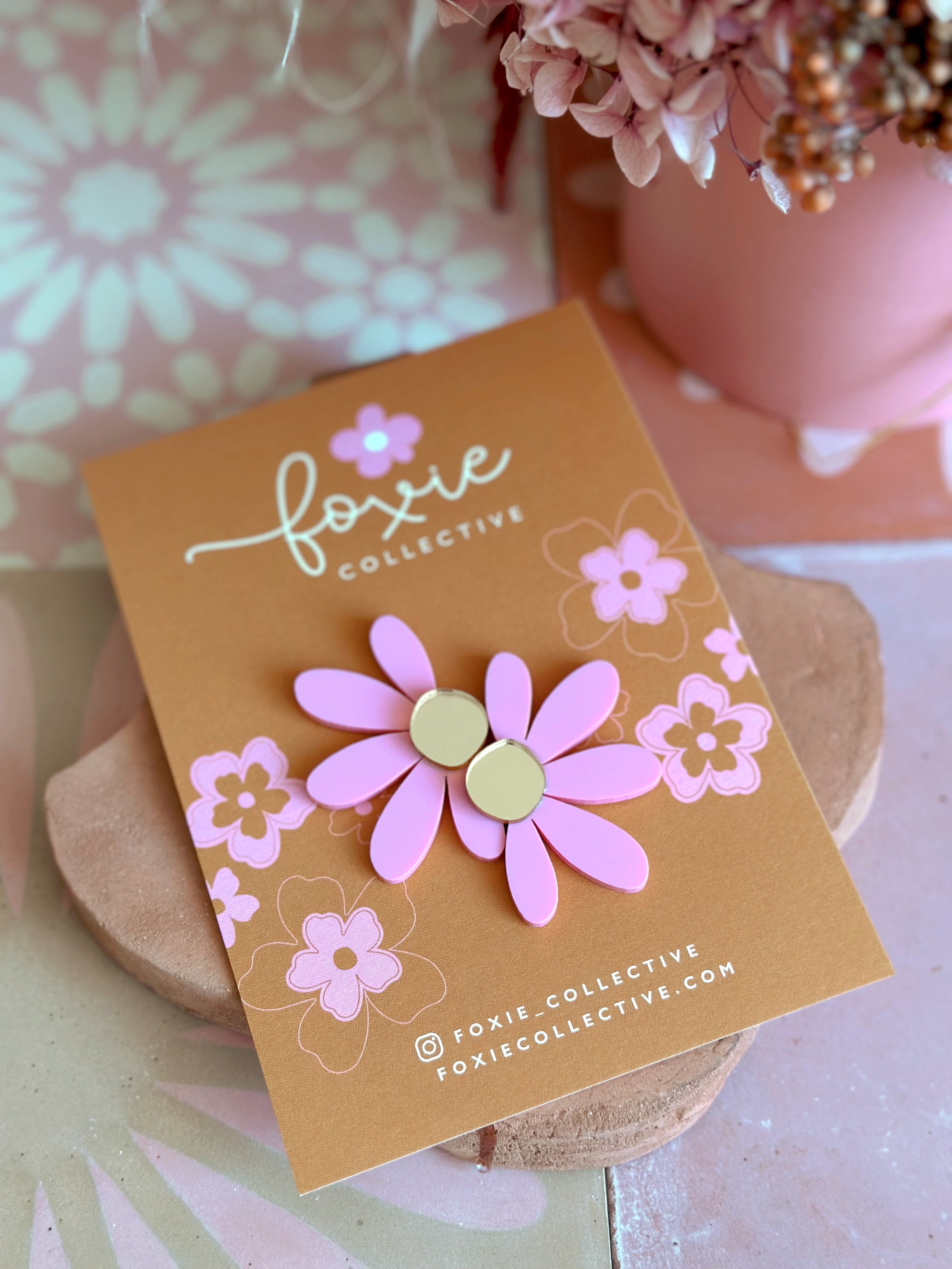 Jumbo Daisy Stud Earrings | Candy Pink + Gold