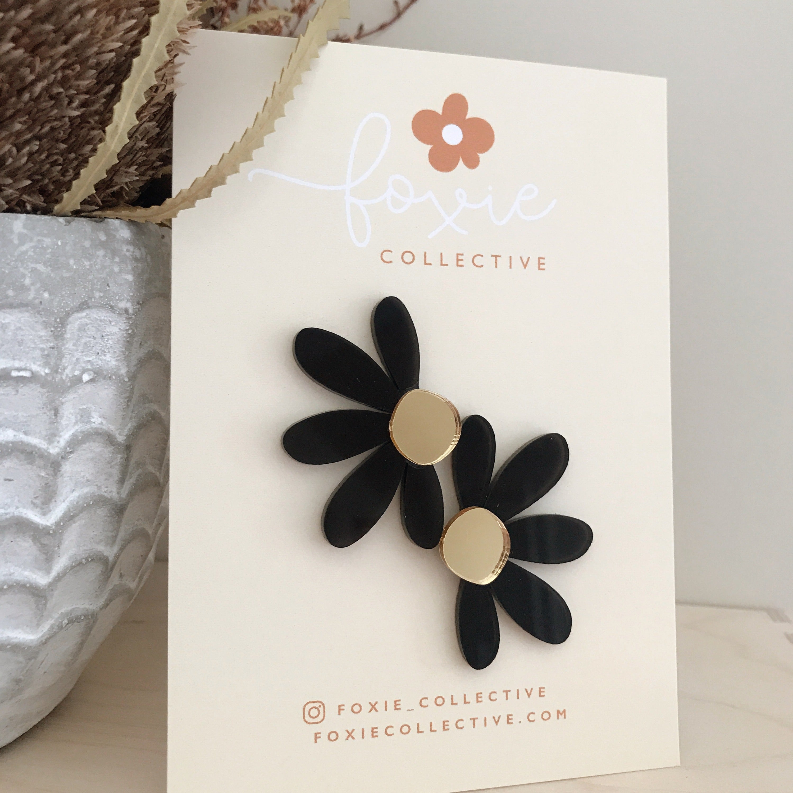 Jumbo Daisy Stud Earrings | Black + Gold