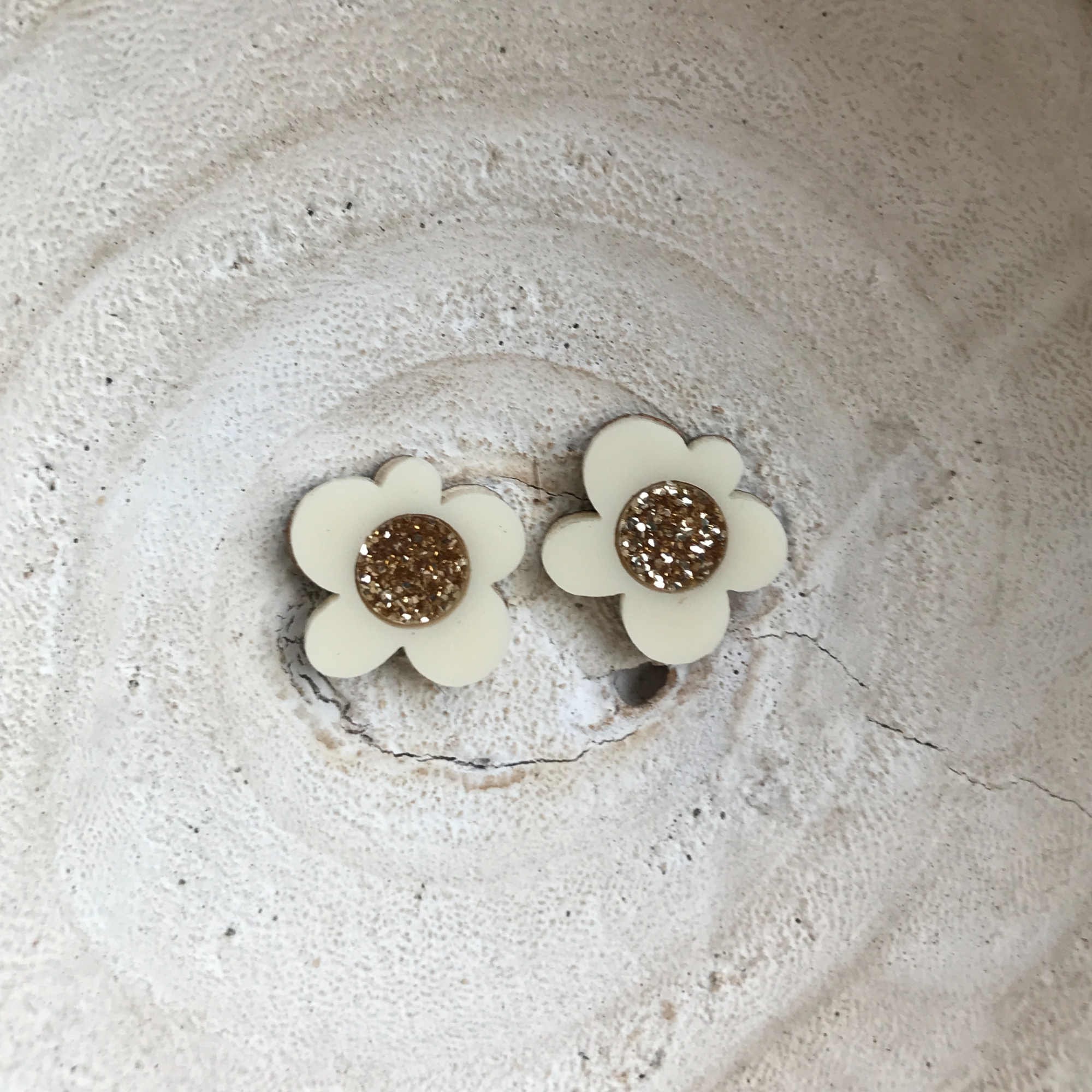 Flower Stud Earrings | Cream + Gold Glitter
