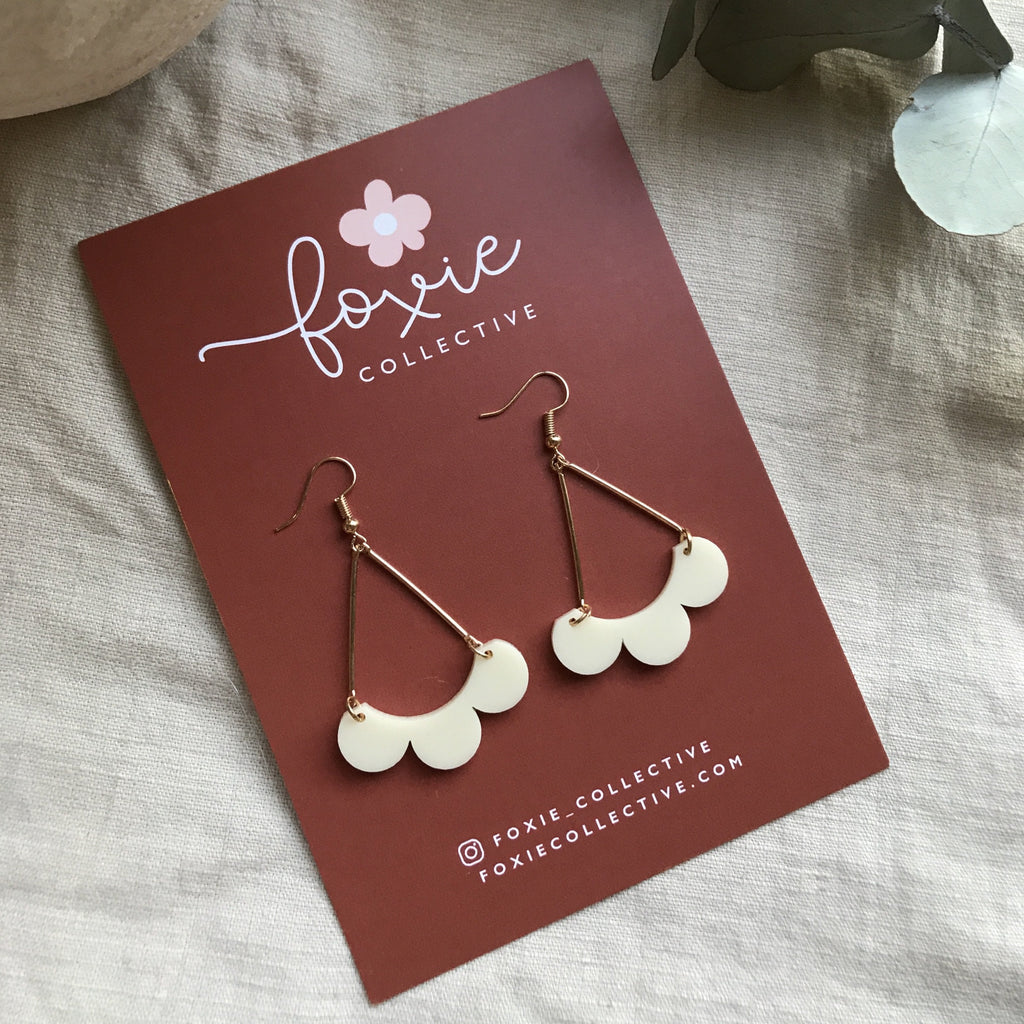 Maisie Earrings | Cream + Gold